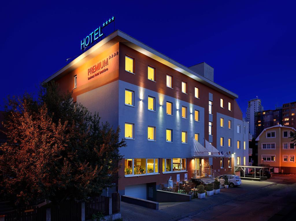Premium Business Hotel Pozsony Kültér fotó