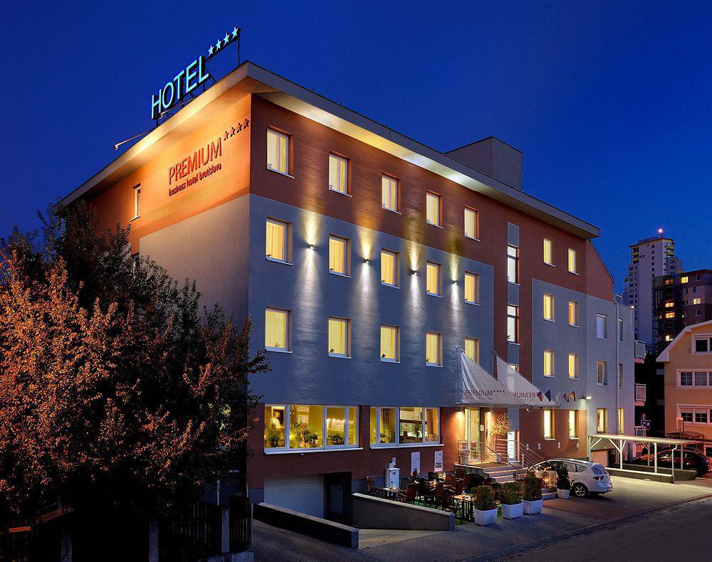 Premium Business Hotel Pozsony Kültér fotó